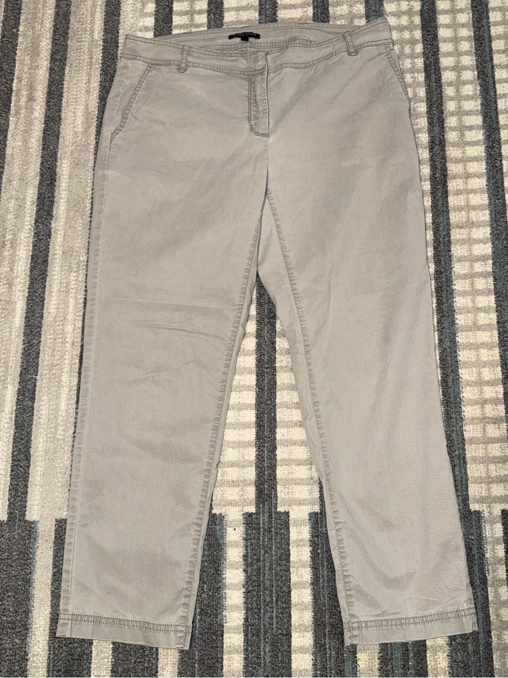 Eileen Fisher Women's Light Gray Casual Capri Pants Petite Medium Stretch